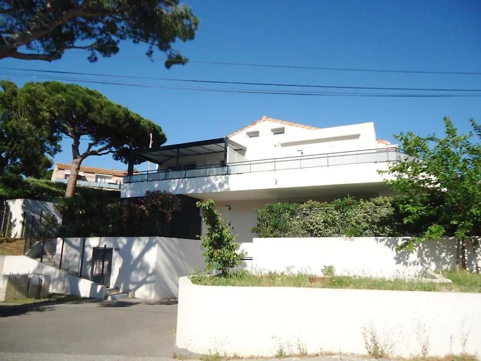 Bel Appartement Climatise A 500M Des Plages De Sable Et Des Commerces Cavalaire-sur-Mer France